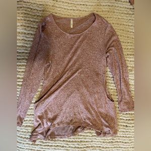 Flowy long sleeved shirt